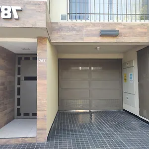 https://787-suitesduplex.hotelsmendoza.com