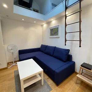 https://lovely-studio-at-ile-saint-louis.fr-paris.fr